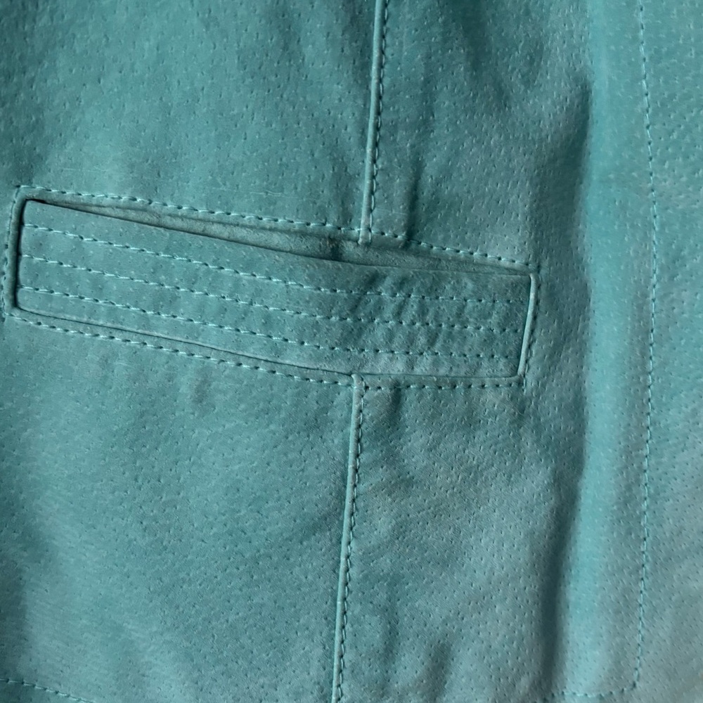 Genuine leather Women's Blazer in size small - Picture 2 of 7